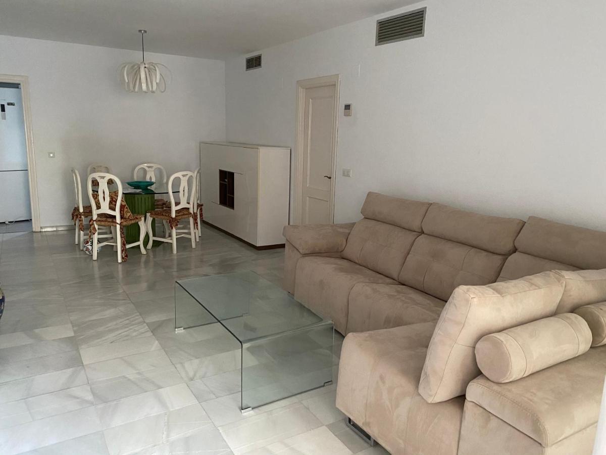 Apartamento Jardines Del Puerto Marbella Exterior foto