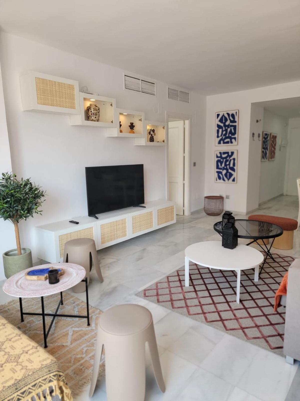 Apartamento Jardines Del Puerto Marbella Exterior foto